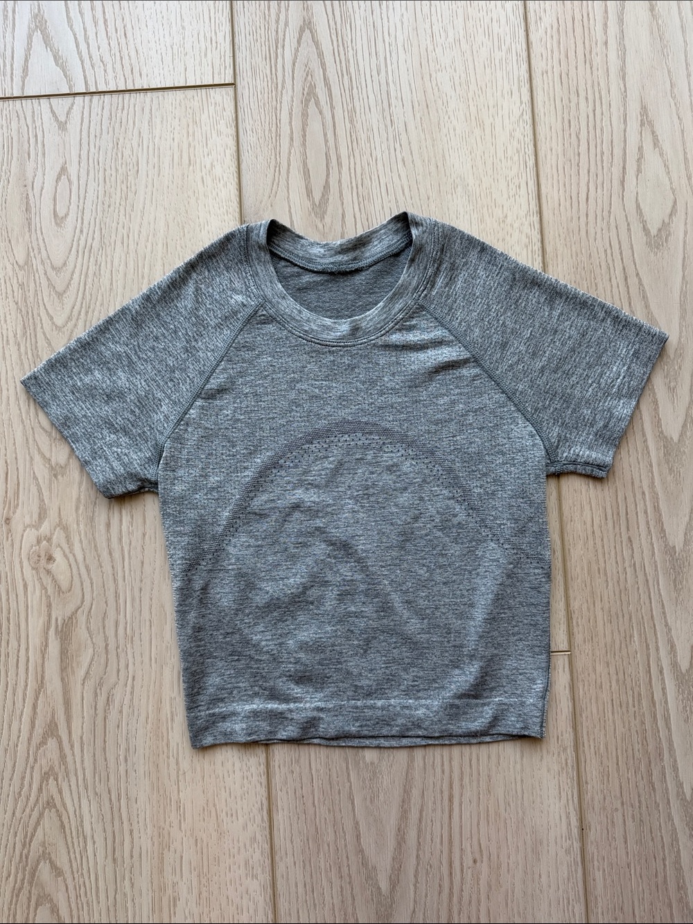 LULULEMON Swiftly Tech Cropped Short Sleeve 2.0 Top
